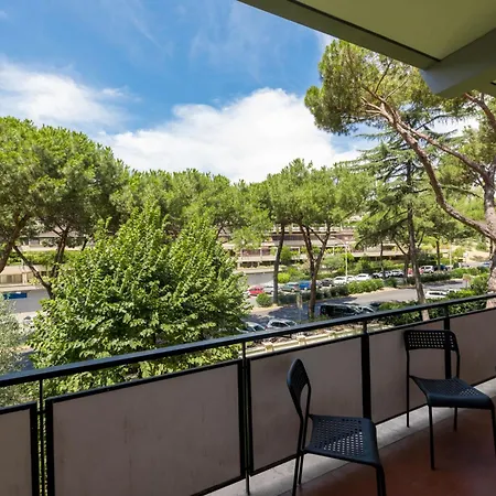 Spazioso Vicino Eur Apartment