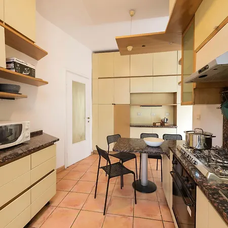 Apartment Spazioso Vicino Eur *
