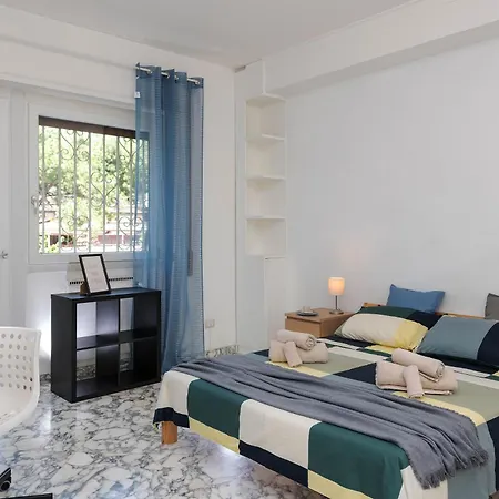 Spazioso Vicino Eur Apartment Rome
