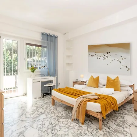 Spazioso Vicino Eur Apartment