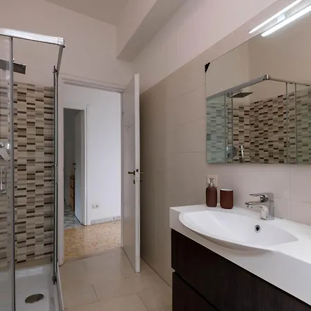 Spazioso Vicino Eur Rome