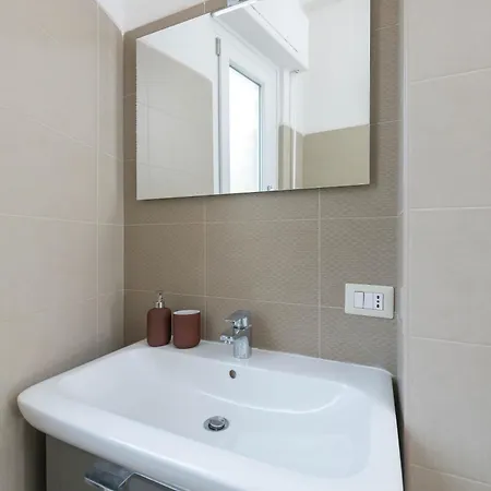 Apartment Spazioso Vicino Eur