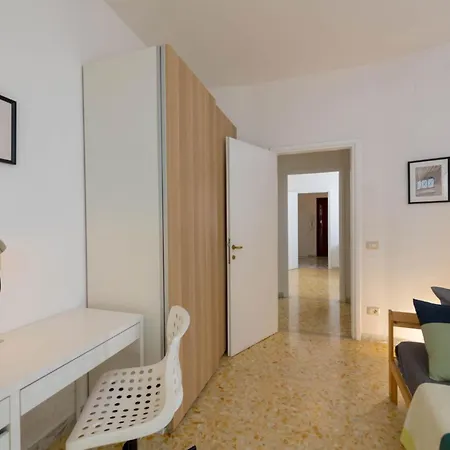 Spazioso Vicino Eur * Rome