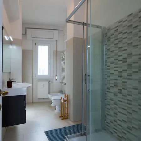 Spazioso Vicino Eur Apartment